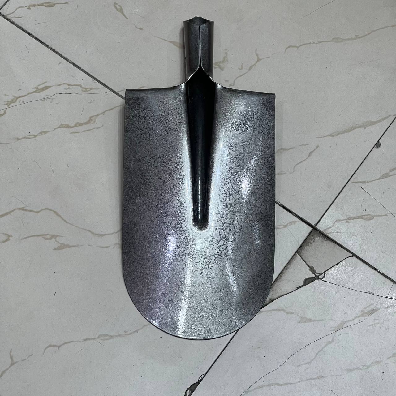 بیل فولادی ژاپنی