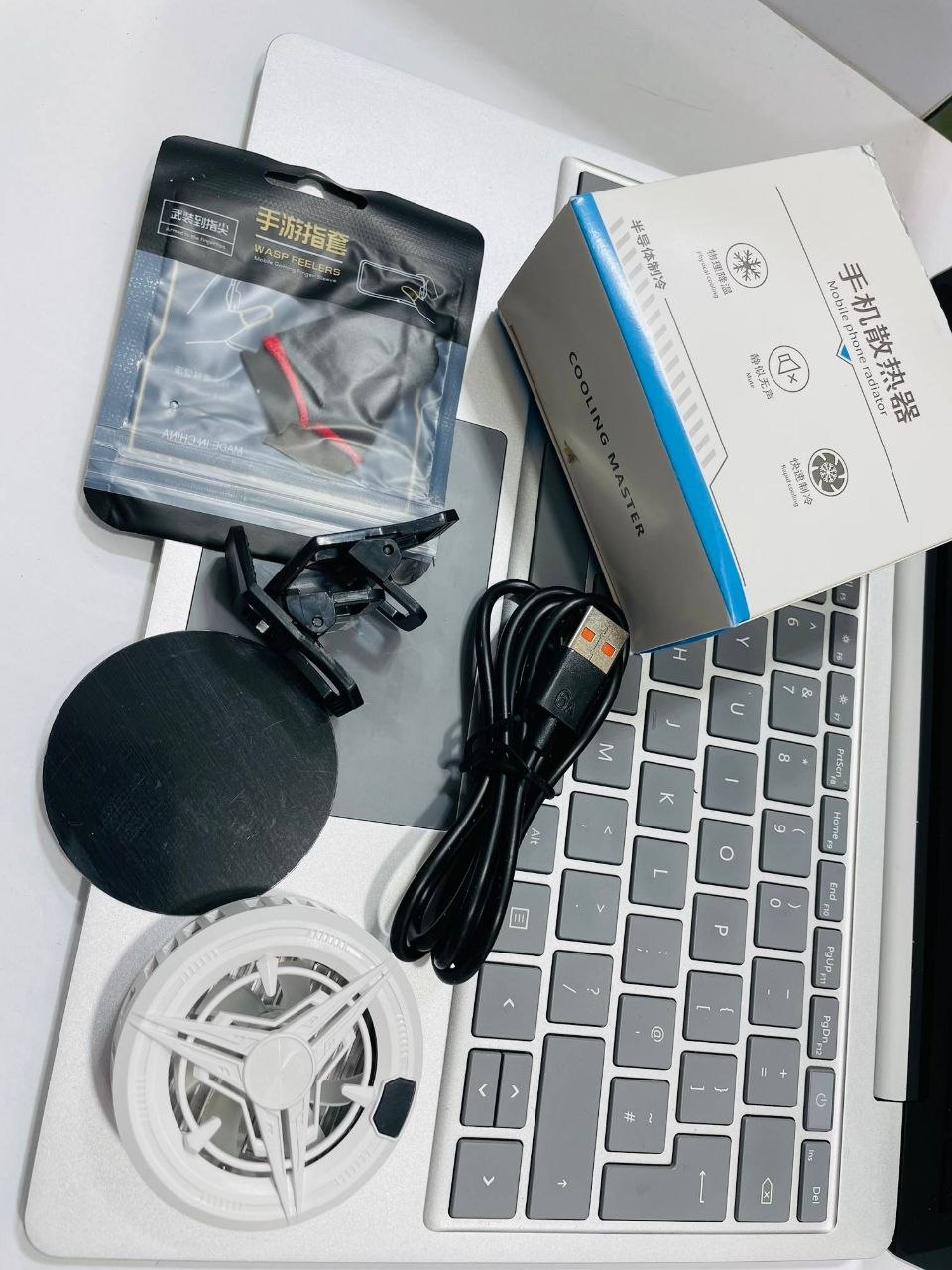 فن خنک‌کننده موبایل مدل T2 PRO